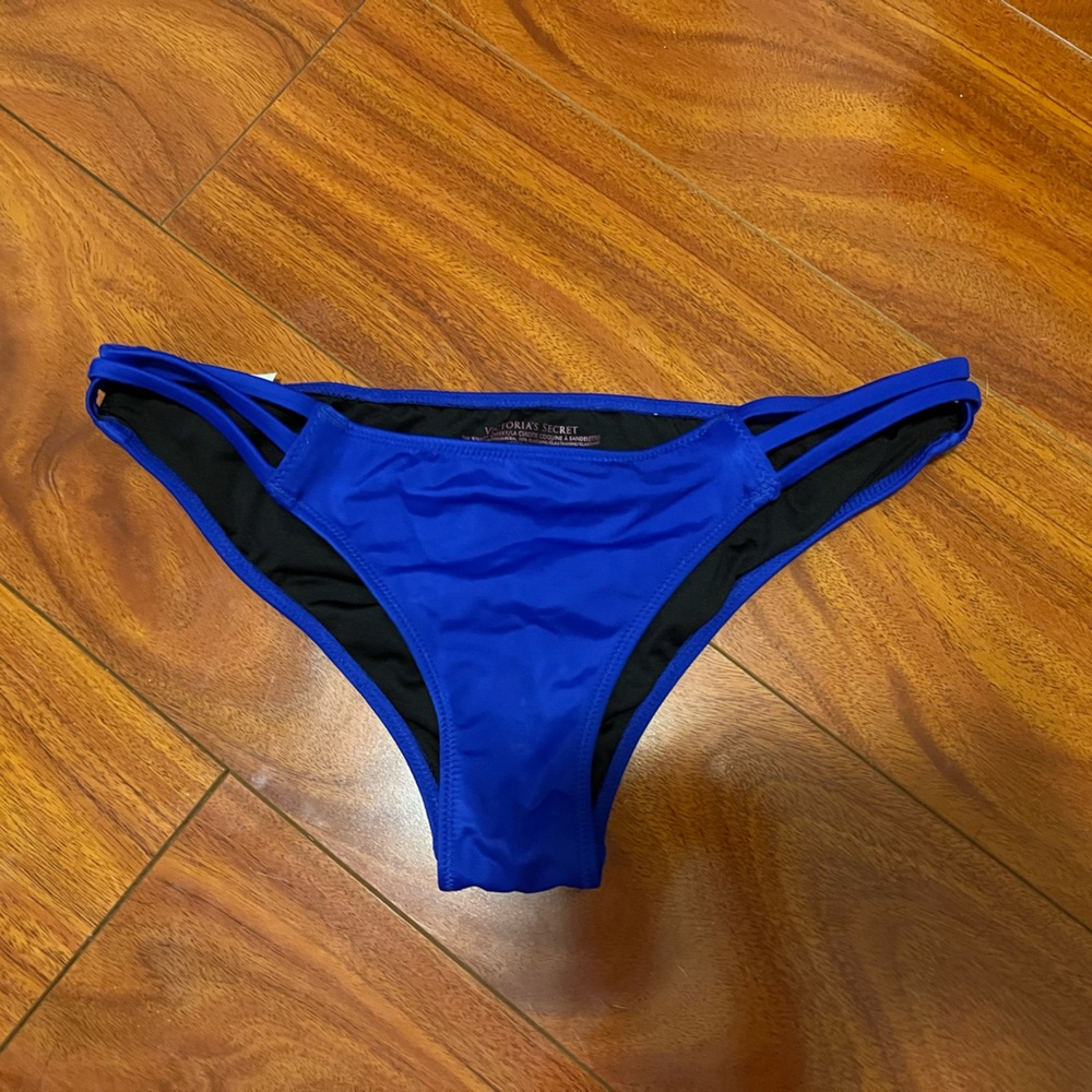 Victorious secret bikini bottoms